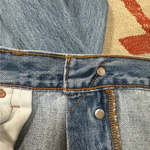 Y2K Vintage Levi's 501 Jeans Straight Fit Medium Wash 36w 34l Skater Baggy - Picture 14 of 16
